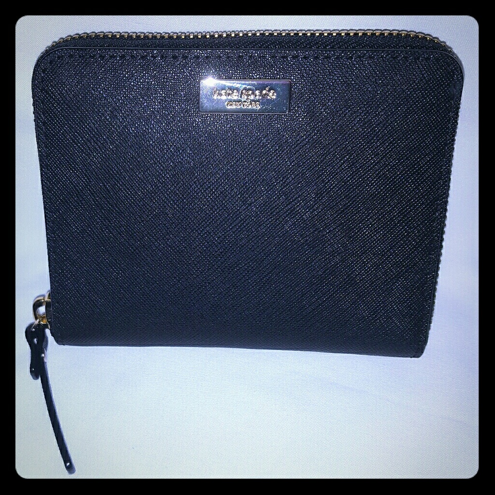 Nwt Kate Spade Laurel Way Darci wallet